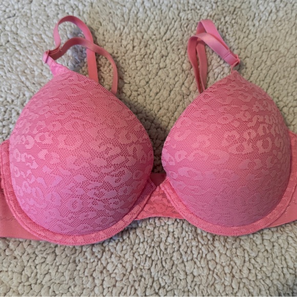 Victoria’s Secret Pink push up bra - Picture 1 of 5